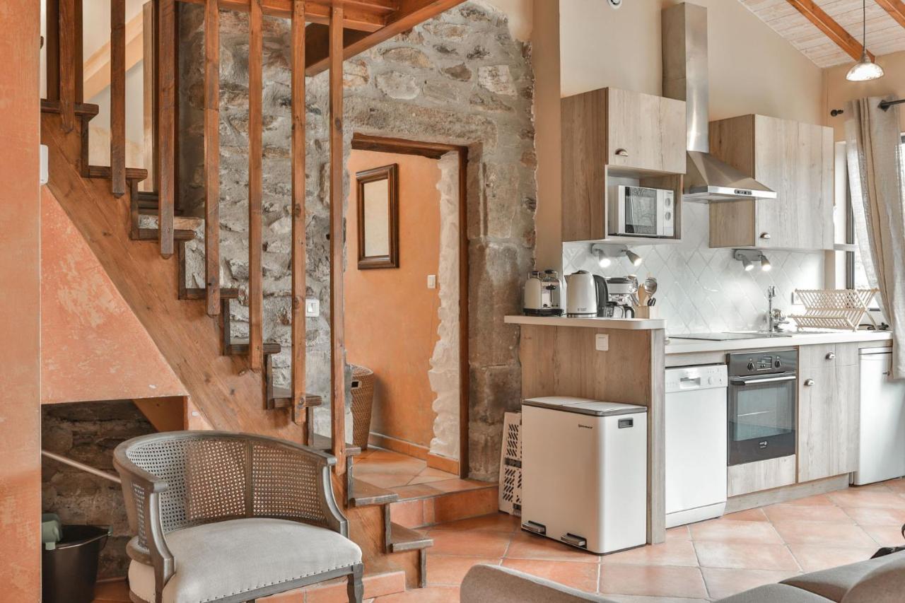 Maison D'Hotes Le Hameau De La Mure Saint-Laurent-du-Pape Exteriör bild