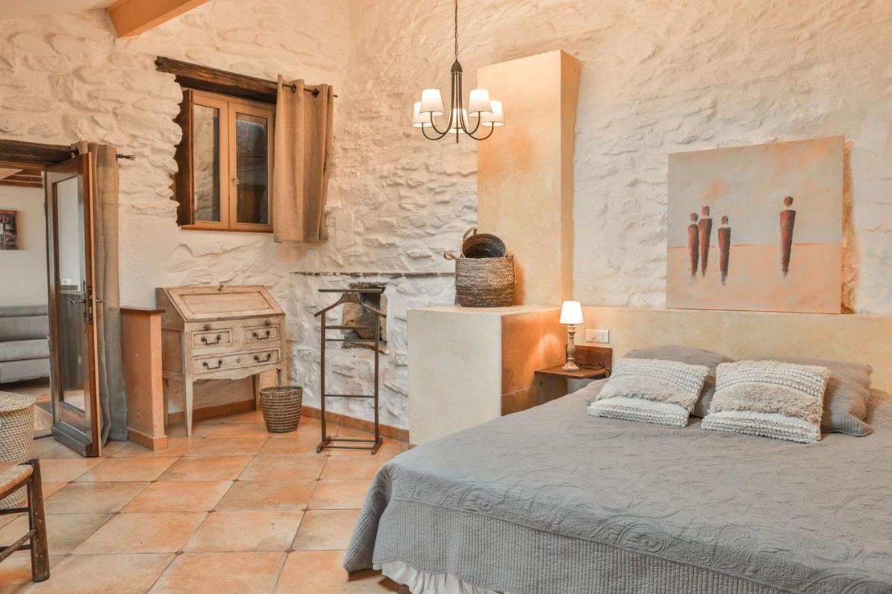 Maison D'Hotes Le Hameau De La Mure Saint-Laurent-du-Pape Exteriör bild